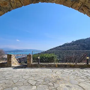 La Pietra 1 E La Pietra 2 , La Spezia Italien
