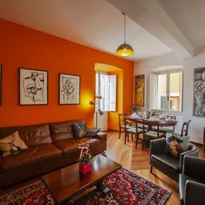 casa-robina.it-tuscanyhotel.com/