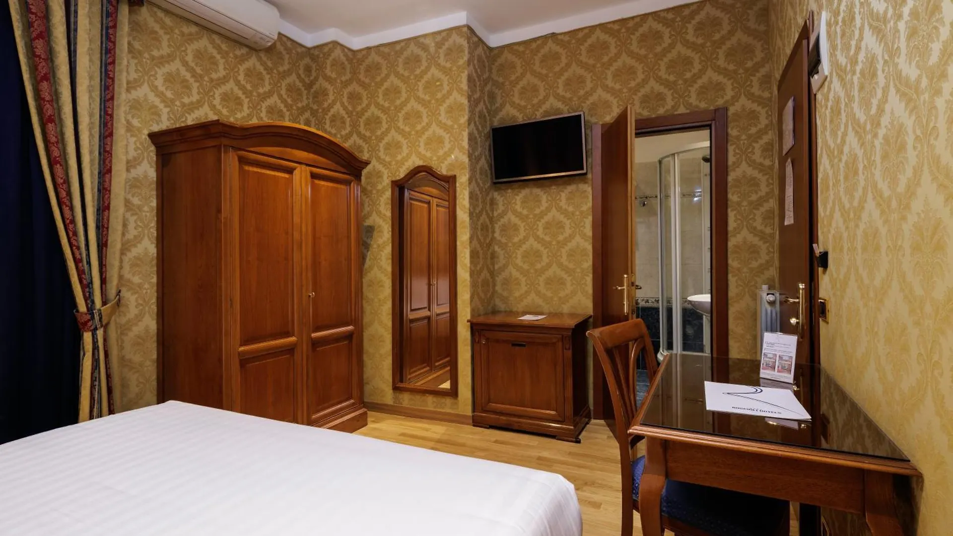 Hotel Raffaello - Sure Hotel Collection By Best Western Rome 3*,  Italië